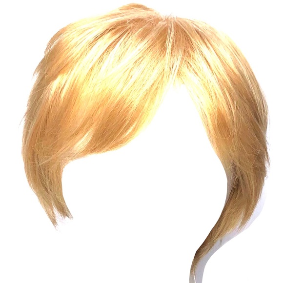 BLONDE SHORT LAYERED WIG - Picture 5 of 11